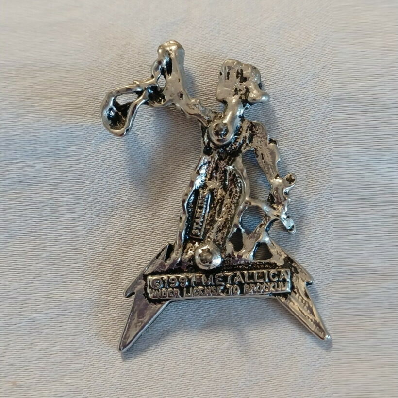 Back of Justice Pewter Pin With Black Logo - Starline Version