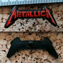 Second picture of Metallica Custom Logo Enamel Pin