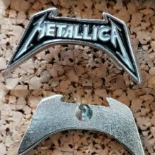 Second picture of Metallica Kill 'Em All Logo Enamel Pin