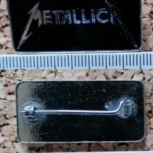 Second picture of Metallica Kill 'Em All Logo Rectangular Enamel Pin