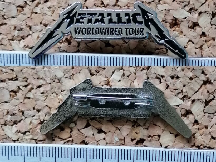 Second picture of Metallica Worldwired Tour Enamel Pin