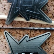 Second picture of X Second picture of Ninja Star Enamel Pin
