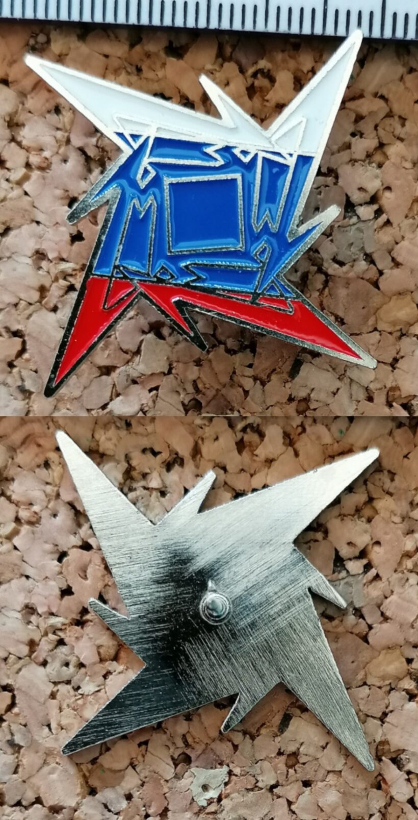 Second picture of Ninja Star - Russia Enamel Pin