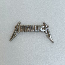 metallica-3d-logo-enamel-pin-5
