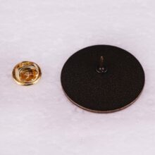 ninja-star-metallica-logo-circular-enamel-pin-1-back