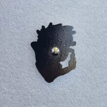 tallica-sux-die-struck-pin-1-2-back