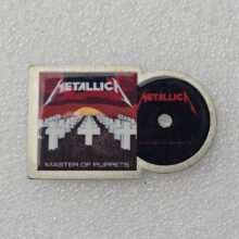 master-of-puppets-album-cover-and-cd-label-offset-printed-pin-1-1