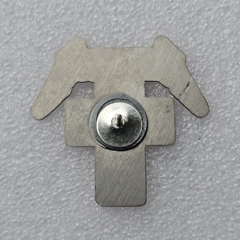 master-of-puppets-cross-and-band-members-offset-printed-pin-1-1-back