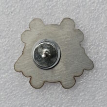 metal-horns-offset-printed-pin-2-1-back