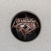 metallica-logo-and-ninja-star-circular-offset-printed-pin-1-1