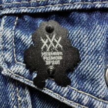 metallica-fillmore-2011-30th-anniversary-enamel-pin-1-1-back