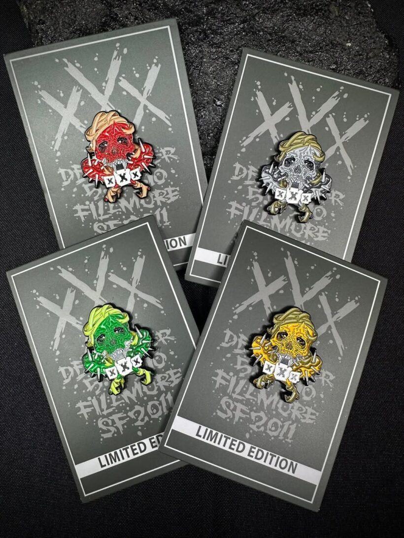 metallica-fillmore-2011-30th-anniversary-enamel-pin-set-1