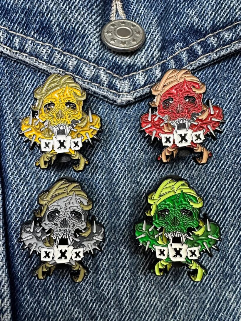 metallica-fillmore-2011-30th-anniversary-enamel-pin-set-2