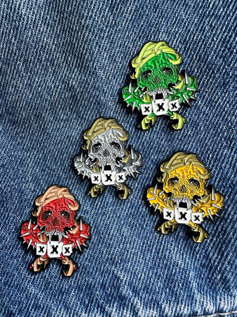 metallica-fillmore-2011-30th-anniversary-enamel-pin-set-4