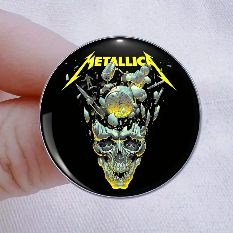 luke-preece-m72-world-tour-offset-printed-pin-2-1