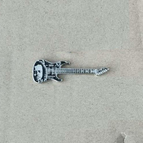 kirk-esp-kh2-ouija-guitar-enamel-pin-1-2