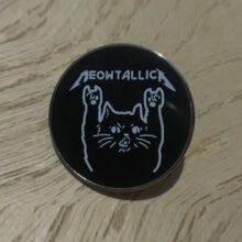 meowtallica-offset-printed-pin-1-1