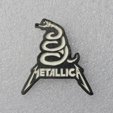 metallica-kill-em-all-logo-and-snake-enamel-pin-2-1