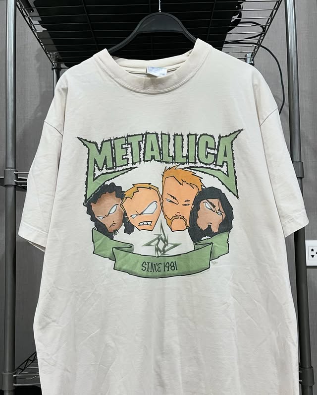 metallica-since-1981-heads-enamel-pin-1-shirt-1