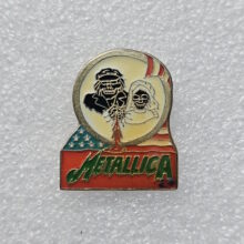 metallica-wedding-enamel-pin-1-2