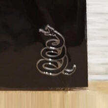 snake-enamel-pin-4-1