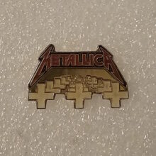 master-of-puppets-album-cover-enamel-pin-26-1