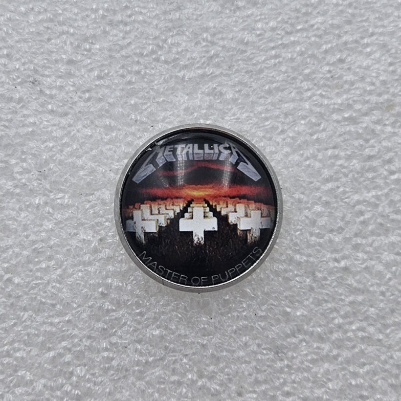 master-of-puppets-album-cover-offset-printed-pin-11-1