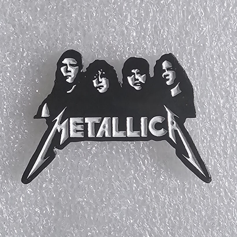 metallica-group-shot-and-logo-enamel-pin-1-1