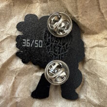 funko-pop-cliff-enamel-pin-2-1-back