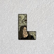 metallica-logo-letter-pin-5-1