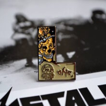 metallica-logo-letter-pin-6-2