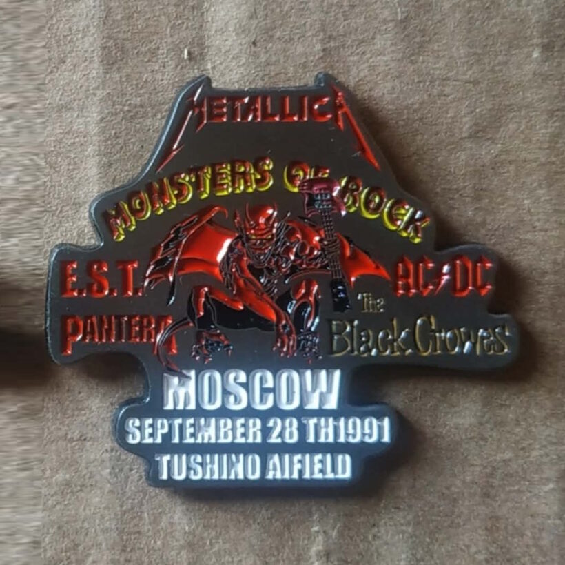 monsters-of-rock-moscow-1991-enamel-pin-2-1